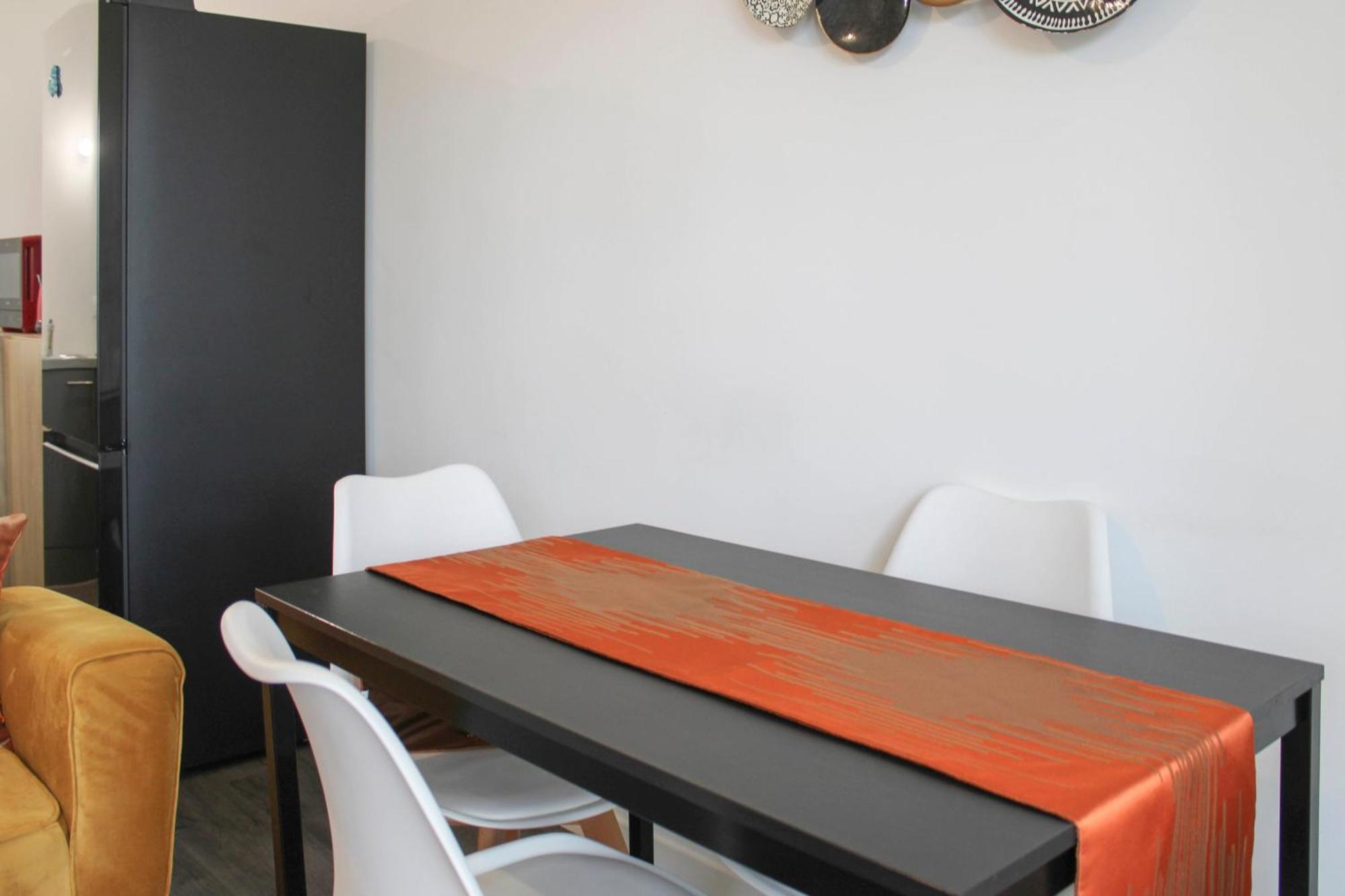 Charming T2 Near The Basilica Of Saint-Denis Apartment Luaran gambar