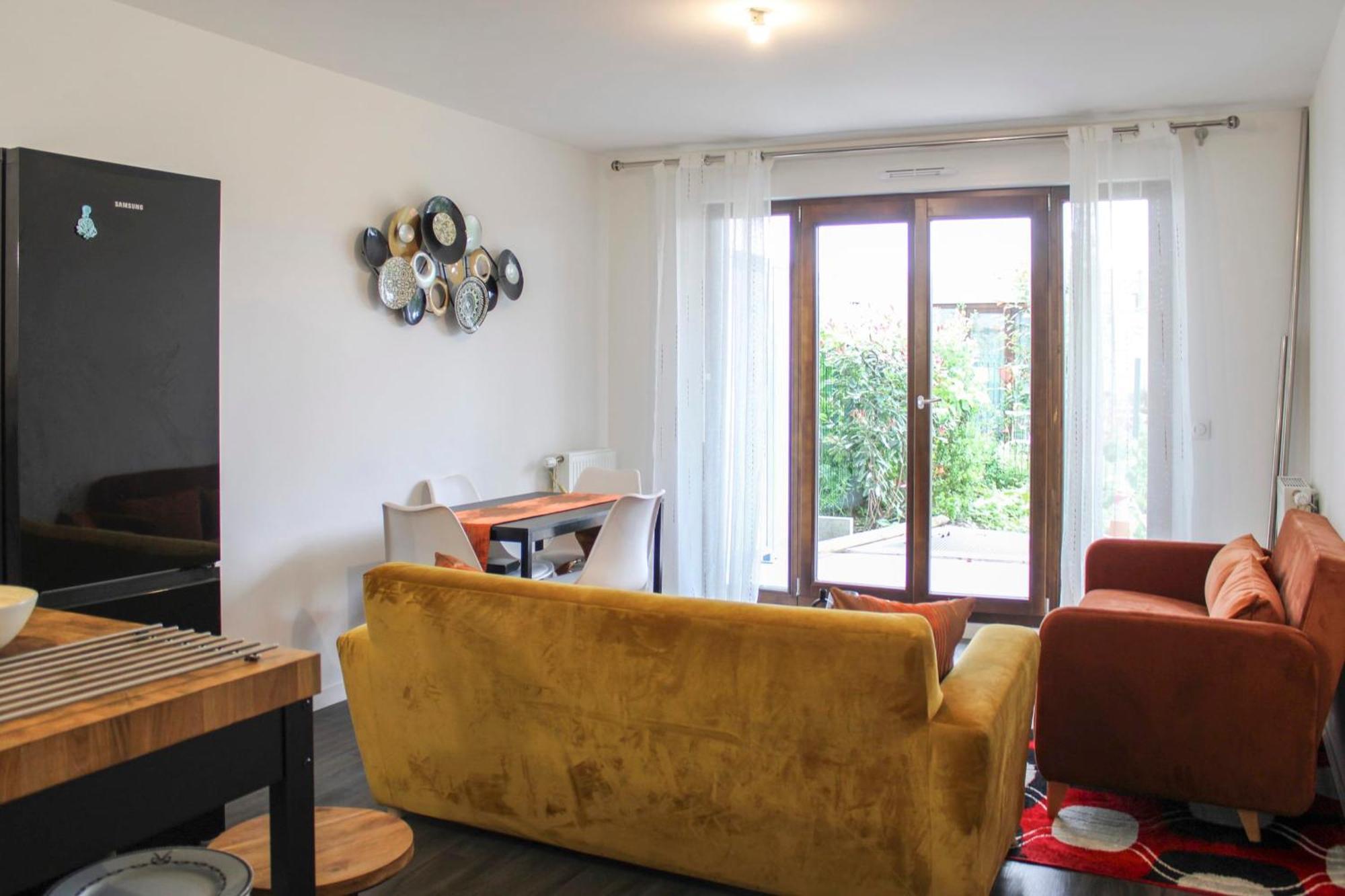 Charming T2 Near The Basilica Of Saint-Denis Apartment Luaran gambar