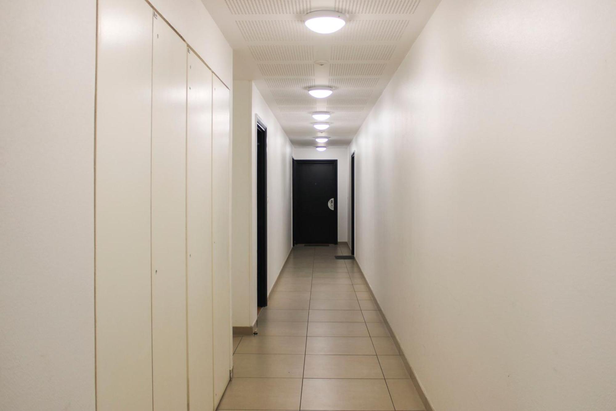 Charming T2 Near The Basilica Of Saint-Denis Apartment Luaran gambar